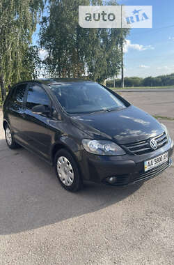 Хэтчбек Volkswagen Golf Plus 2008 в Киеве