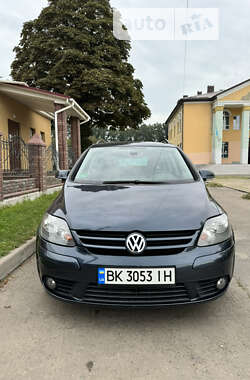 Хэтчбек Volkswagen Golf Plus 2008 в Здолбунове