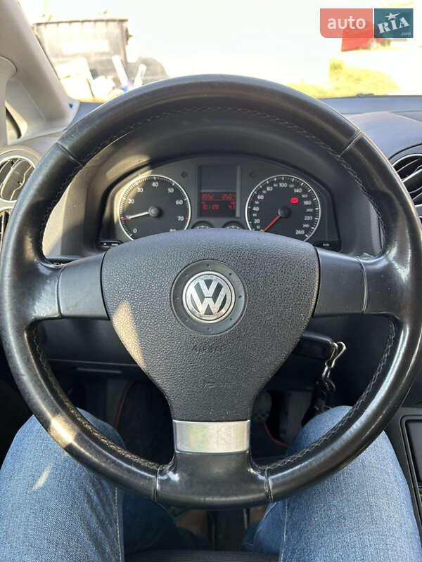 Хетчбек Volkswagen Golf Plus 2008 в Броварах фото 7 Хетчбек Volkswagen Golf Plus 2008 в Броварах