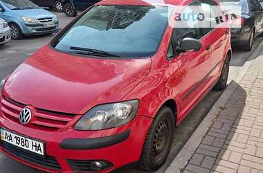 Хэтчбек Volkswagen Golf Plus 2007 в Киеве