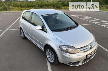 Хэтчбек Volkswagen Golf Plus 2007 в Ровно