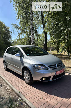 Хэтчбек Volkswagen Golf Plus 2007 в Хороле