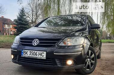 Хэтчбек Volkswagen Golf Plus 2006 в Ровно