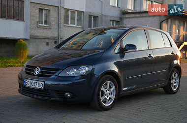 Хетчбек Volkswagen Golf Plus 2007 в Дубні