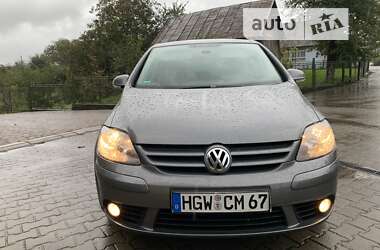 Хэтчбек Volkswagen Golf Plus 2007 в Надворной