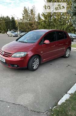 Хэтчбек Volkswagen Golf Plus 2008 в Ровно