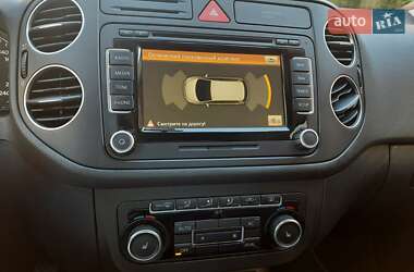 Хетчбек Volkswagen Golf Plus 2011 в  фото 19 Хетчбек Volkswagen Golf Plus 2011 в