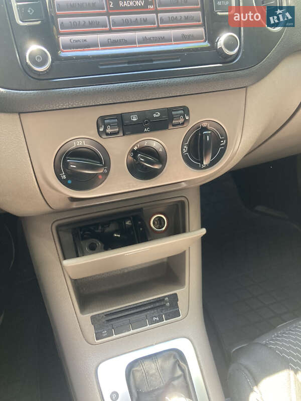 Хетчбек Volkswagen Golf Plus 2011 в Кропивницькому