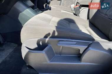 Хэтчбек Volkswagen Golf Plus 2010 в 