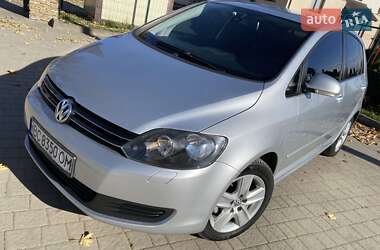 Хэтчбек Volkswagen Golf Plus 2010 в 