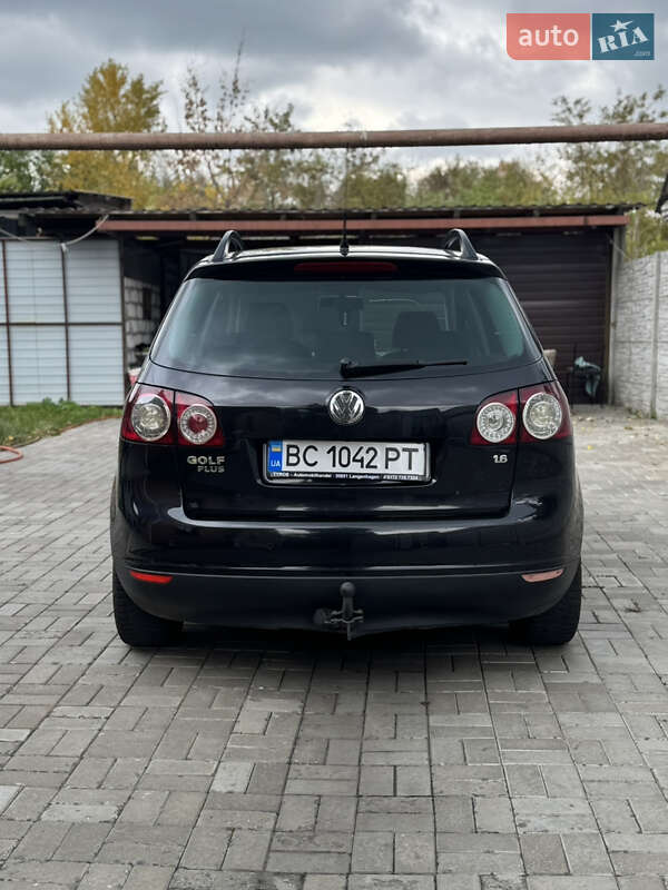 Хетчбек Volkswagen Golf Plus 2007 в Дніпрі