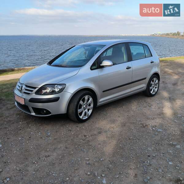 Хетчбек Volkswagen Golf Plus 2005 в Кам'янському