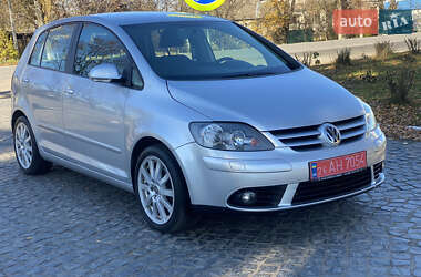 Хэтчбек Volkswagen Golf Plus 2008 в Староконстантинове