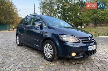 Хетчбек Volkswagen Golf Plus 2007 в Житомирі