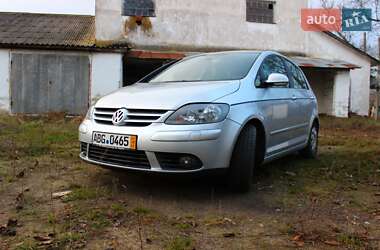 Хетчбек Volkswagen Golf Plus 2006 в Гайвороні