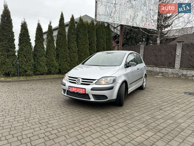 Хэтчбек Volkswagen Golf Plus 2008 в Луцке