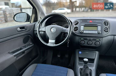 Хэтчбек Volkswagen Golf Plus 2007 в Владимире