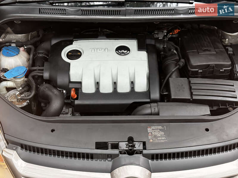 Хэтчбек Volkswagen Golf Plus 2008 в Белогородке