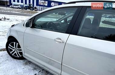 Хетчбек Volkswagen Golf Plus 2009 в Славуті