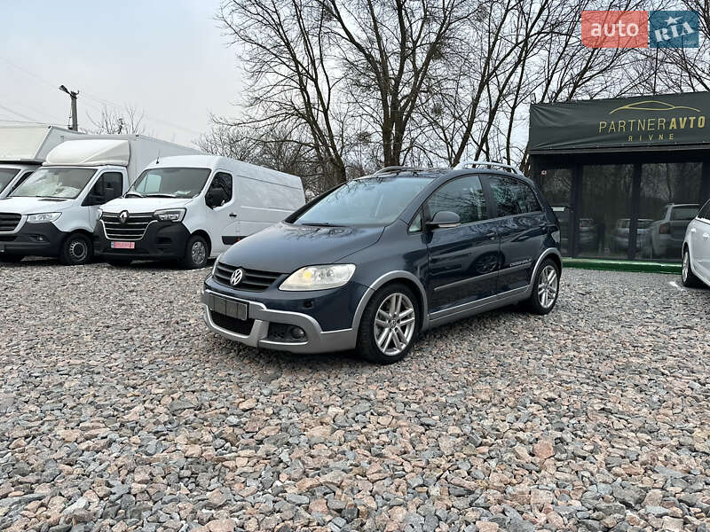 Хэтчбек Volkswagen Golf Plus 2008 в Ровно