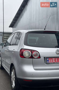 Хетчбек Volkswagen Golf Plus 2008 в Березані