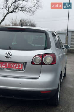 Хетчбек Volkswagen Golf Plus 2008 в Березані