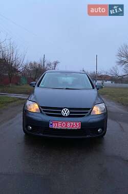 Хетчбек Volkswagen Golf Plus 2006 в Чорнобаї