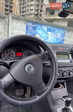 Хетчбек Volkswagen Golf Plus 2005 в Києві