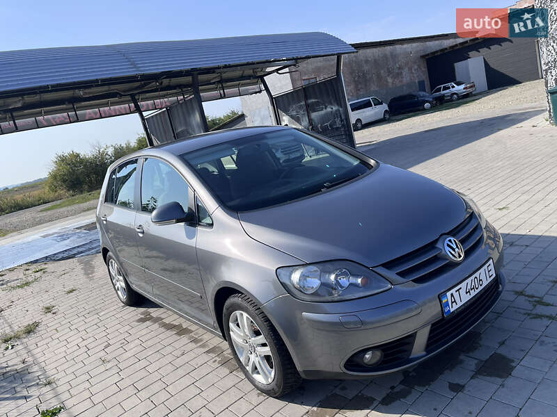 Хэтчбек Volkswagen Golf Plus 2007 в Ивано-Франковске