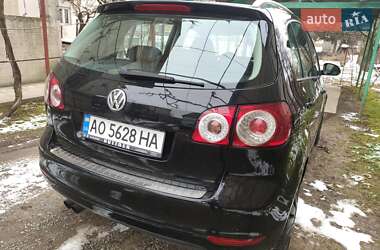 Хэтчбек Volkswagen Golf Plus 2009 в Сваляве