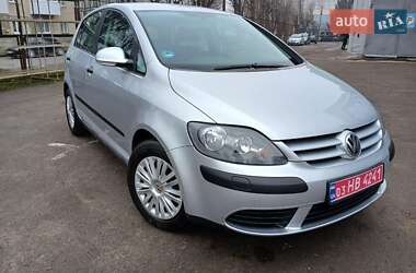 Хэтчбек Volkswagen Golf Plus 2006 в 