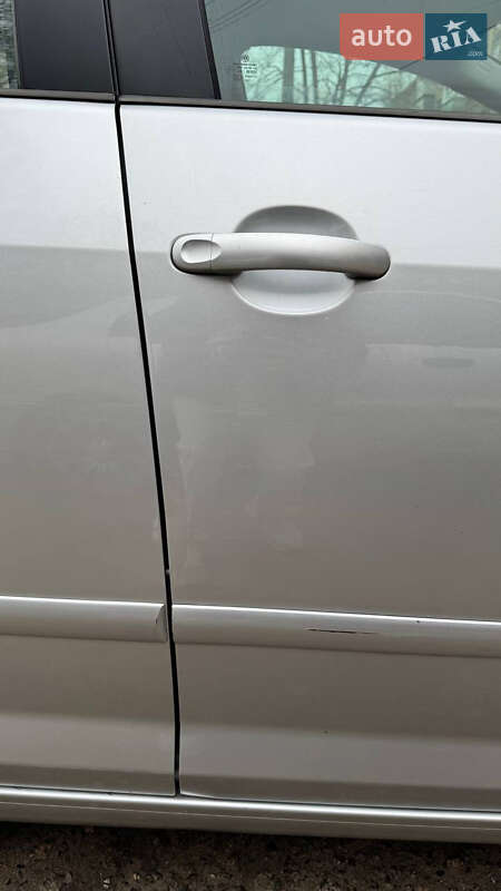 Хэтчбек Volkswagen Golf Plus 2006 в Киеве