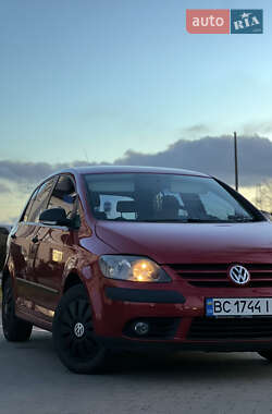 Хетчбек Volkswagen Golf Plus 2008 в Стрию