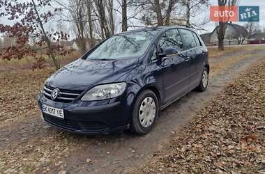 Хетчбек Volkswagen Golf Plus 2005 в Зарічному