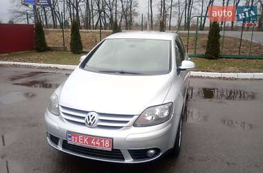 Хэтчбек Volkswagen Golf Plus 2008 в Киеве