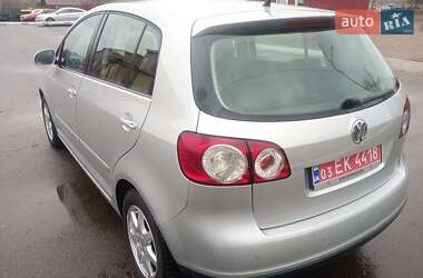 Хэтчбек Volkswagen Golf Plus 2008 в Киеве