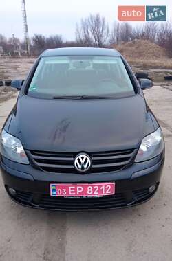 Хэтчбек Volkswagen Golf Plus 2007 в Ровно