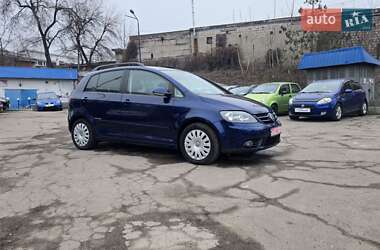 Хэтчбек Volkswagen Golf Plus 2008 в Каменском