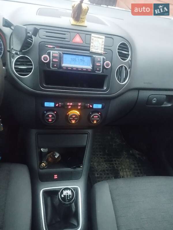 Хэтчбек Volkswagen Golf Plus 2008 в Рахове