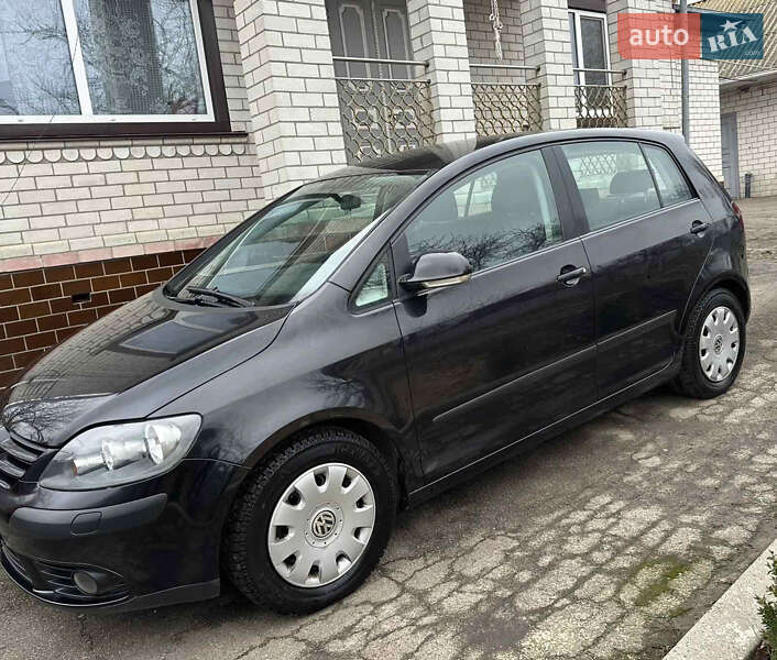 Хэтчбек Volkswagen Golf Plus 2006 в Прилуках