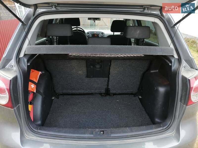 Хетчбек Volkswagen Golf Plus 2011 в Камені-Каширському