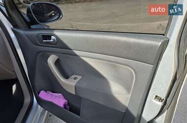 Хэтчбек Volkswagen Golf Plus 2010 в 