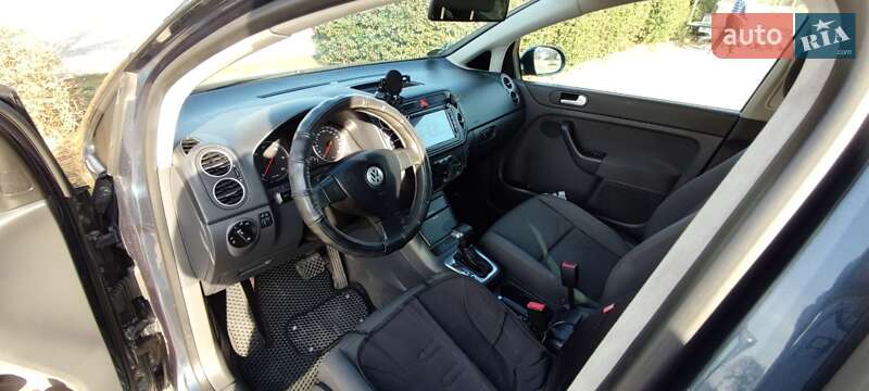 Хетчбек Volkswagen Golf Plus 2005 в Виноградові