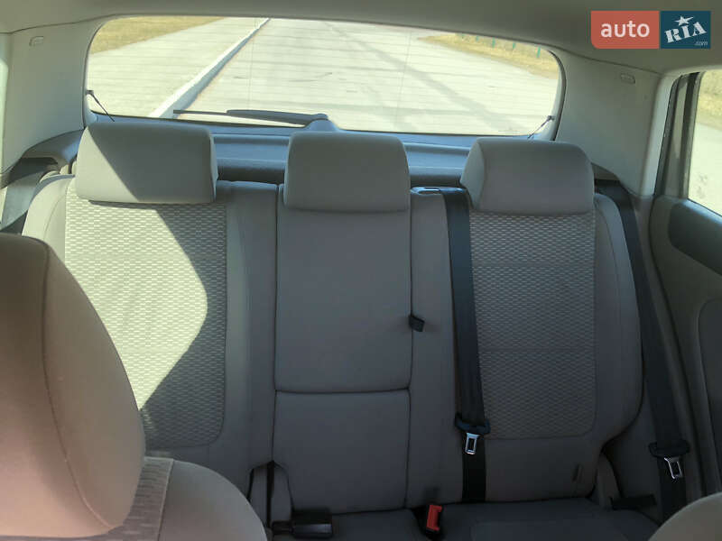 Хетчбек Volkswagen Golf Plus 2009 в Коростені