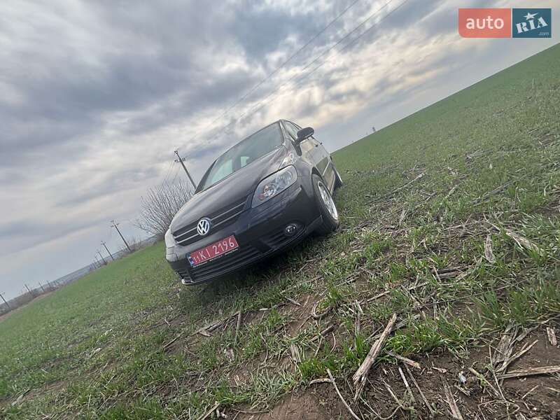 Хетчбек Volkswagen Golf Plus 2006 в Кривому Розі