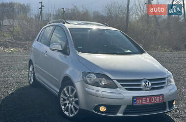Хетчбек Volkswagen Golf Plus 2008 в 