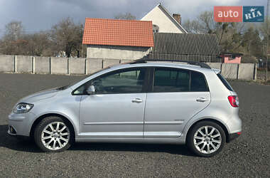 Хетчбек Volkswagen Golf Plus 2008 в 