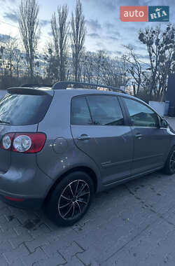 Хетчбек Volkswagen Golf Plus 2008 в 