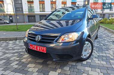 Хетчбек Volkswagen Golf Plus 2005 в 