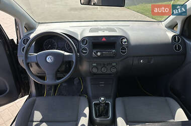 Хэтчбек Volkswagen Golf Plus 2006 в 
